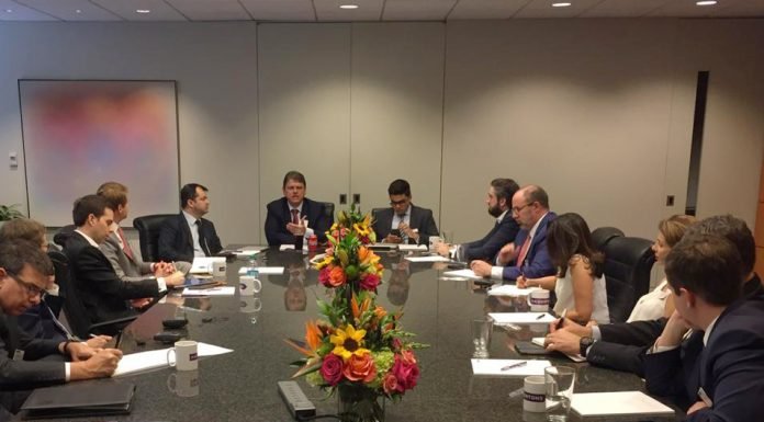 Brasil e Estados Unidos formalizam cooperação em infraestrutura de transportes