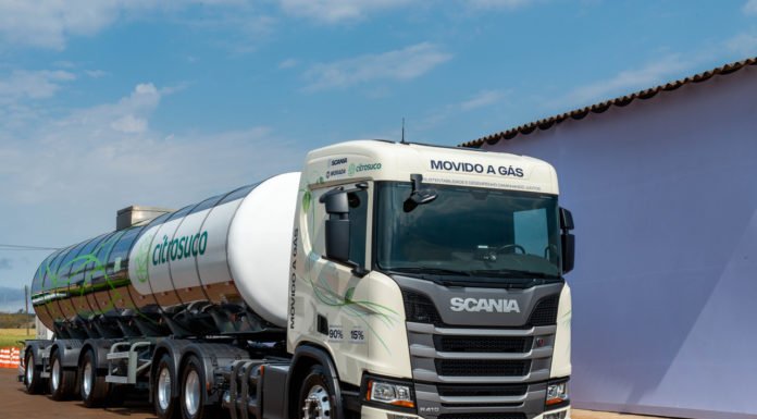 Scania prevê alta nas vendas de caminhões, ônibus e serviços Scania prevê alta nas vendas