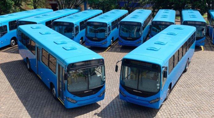 Mercedes-Benz exporta ônibus para Gâmbia