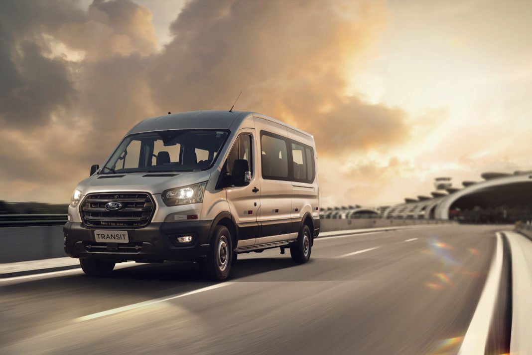 Ford-transit-automatica