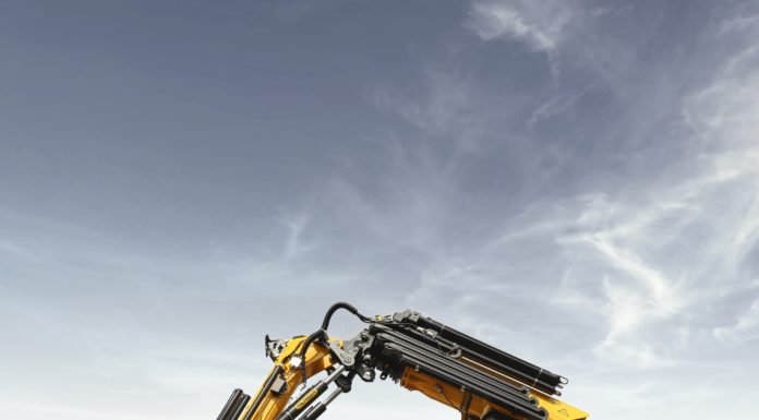 PALFINGER registra receita recorde de R$ 750 milhões