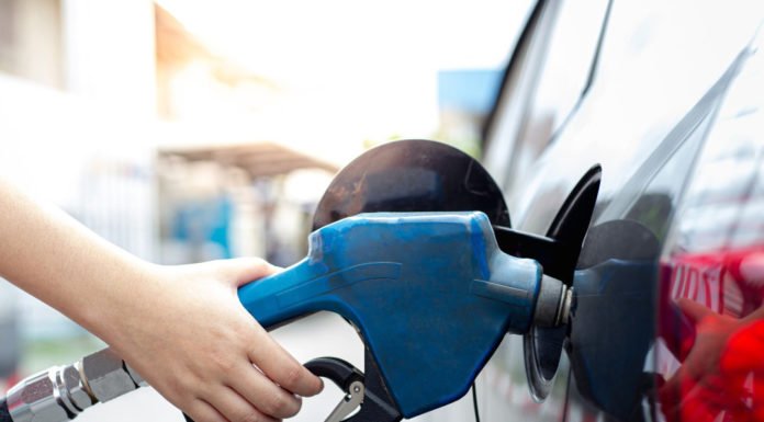 Preço do diesel tem recuo de 2% na quinzena