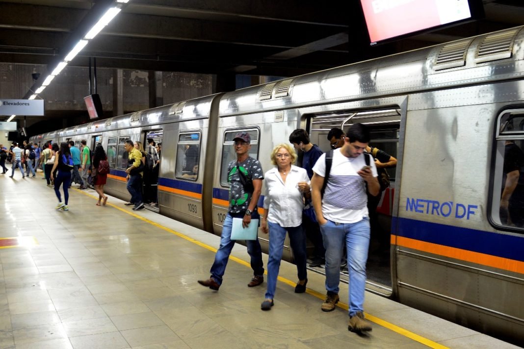 expansão do Metrô-DF