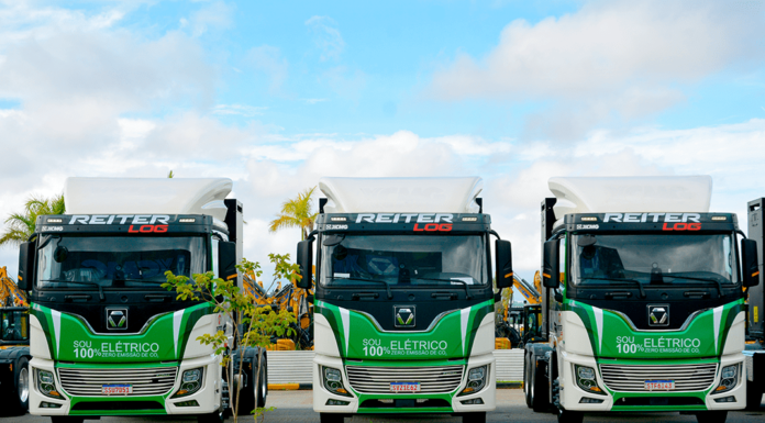Chinesa XCMG entrega 10 caminhões pesados elétricos para a Reiter Log