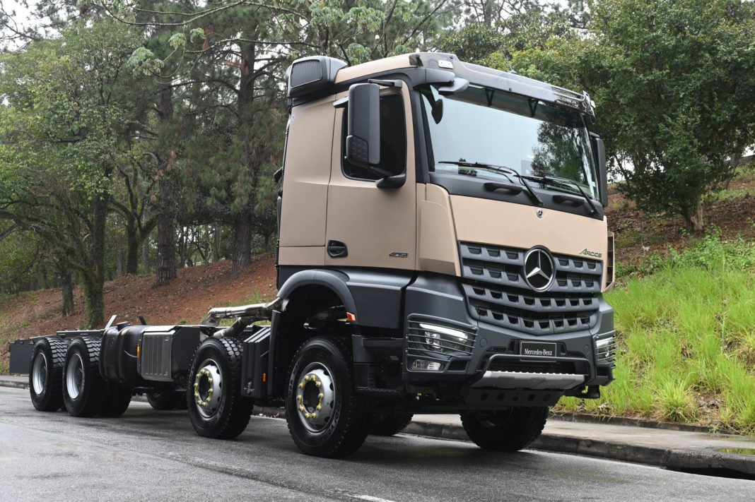 Mercedes Arocs 4051